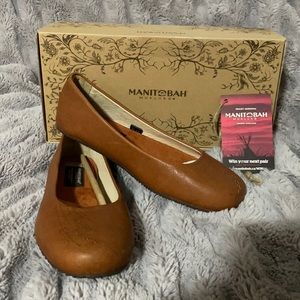 Earth Moccasin Tobacco Grained